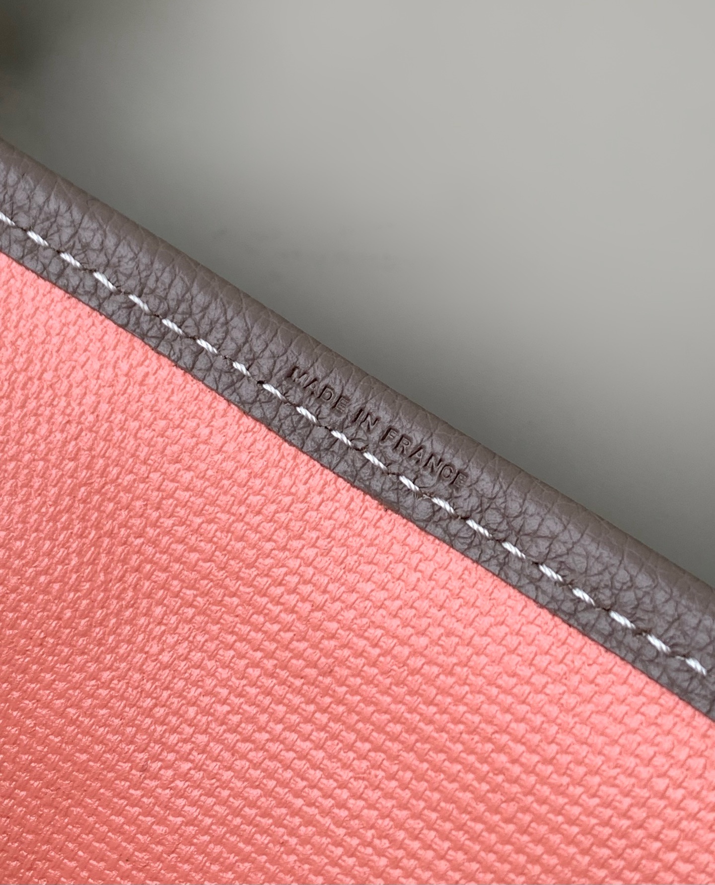 Goyard Sumo and Beige Luxury Leather Top Handle Bag