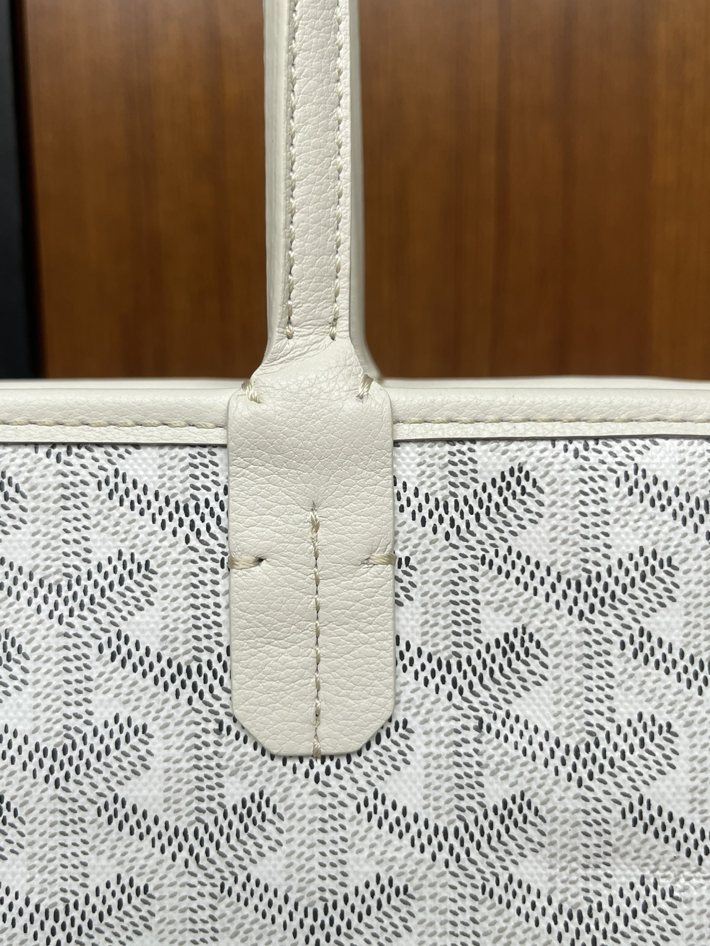 Goyard White Goyardine Coated Canvas and Leather Artois MM Tote | eBay