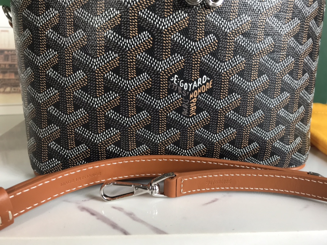 Goyard Brown  Goyardine Muse Vanity Case Cloth Cloth