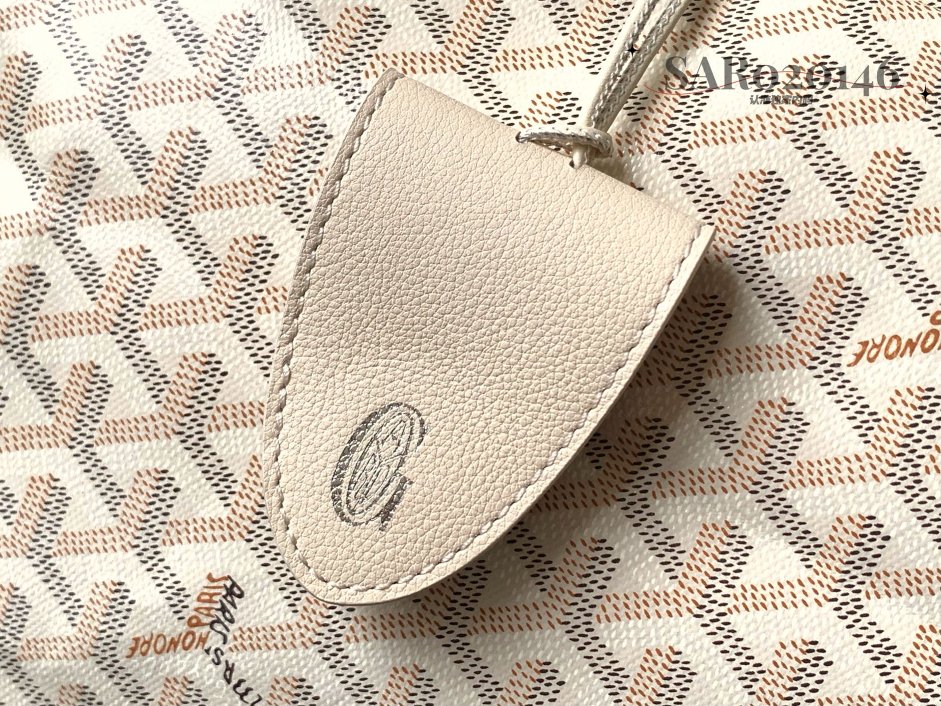Goyard White Goyardine Coated Canvas and Leather Saint Louis PM Tote Goyard