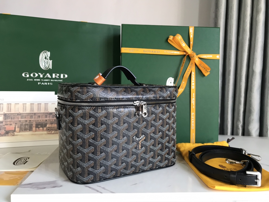 Goyard Black Goyardine Muse Vanity Case Cloth Cloth