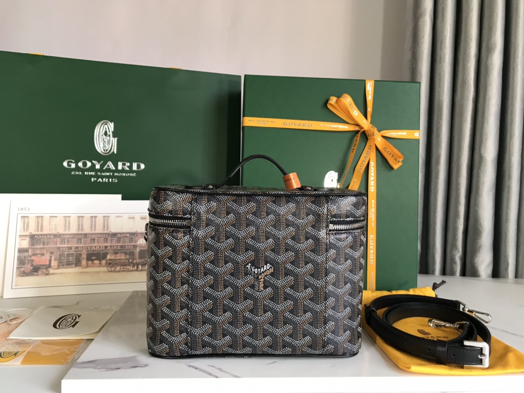 Goyard Black Goyardine Muse Vanity Case Cloth Cloth