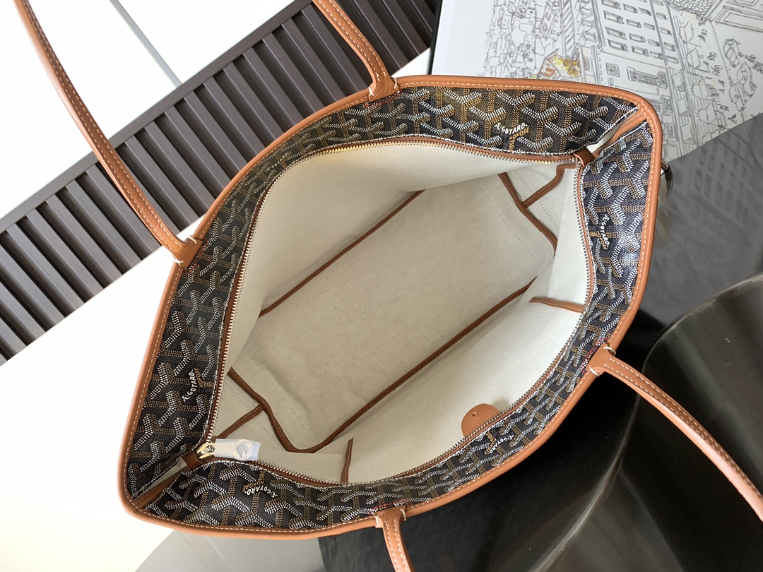 FWRD Renew Goyard Saint Louis PM Tote Bag in Black