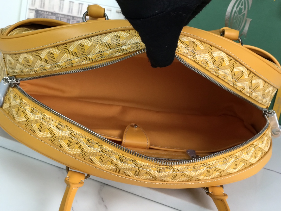 Goyard Goyardine St. Jeanne MM - Yellow Handle Bags,