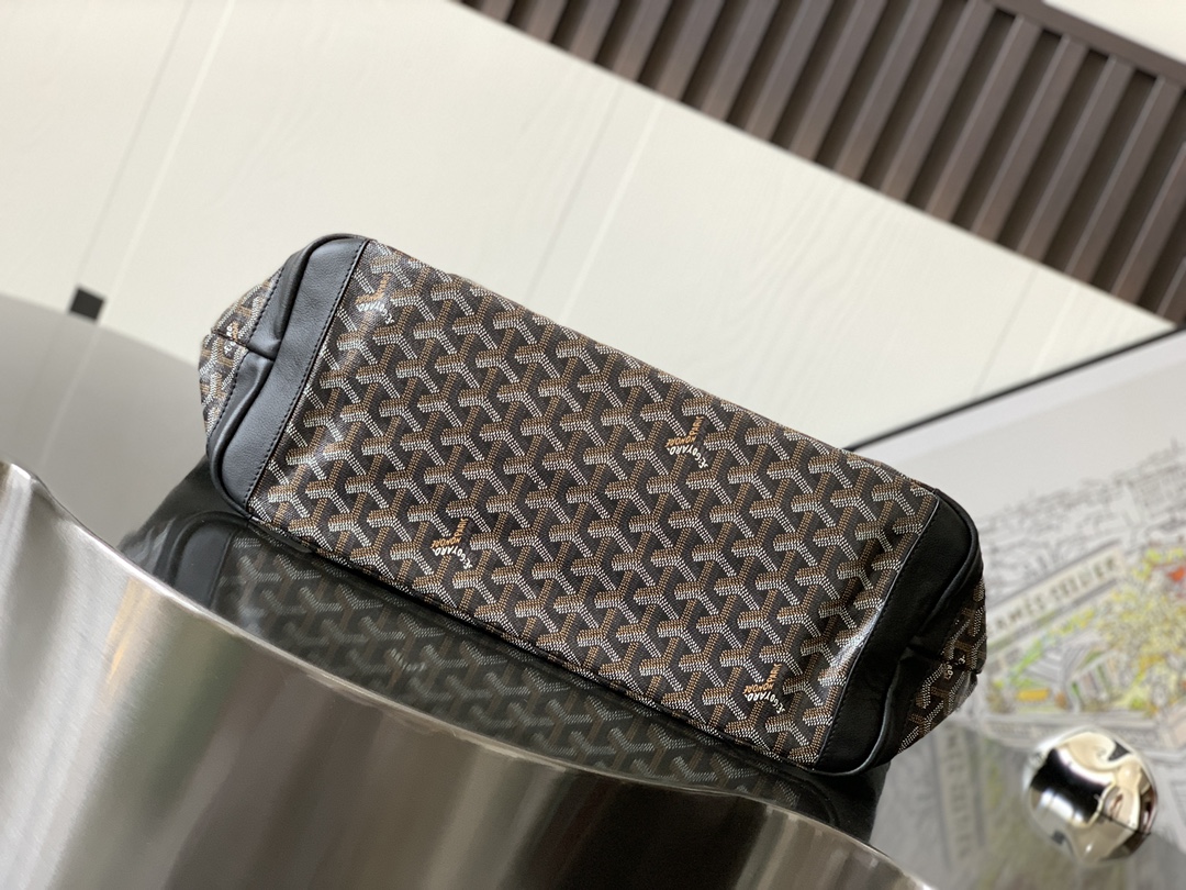 Goyard Pre-Loved Saint Louis PM bag for Women - Black in