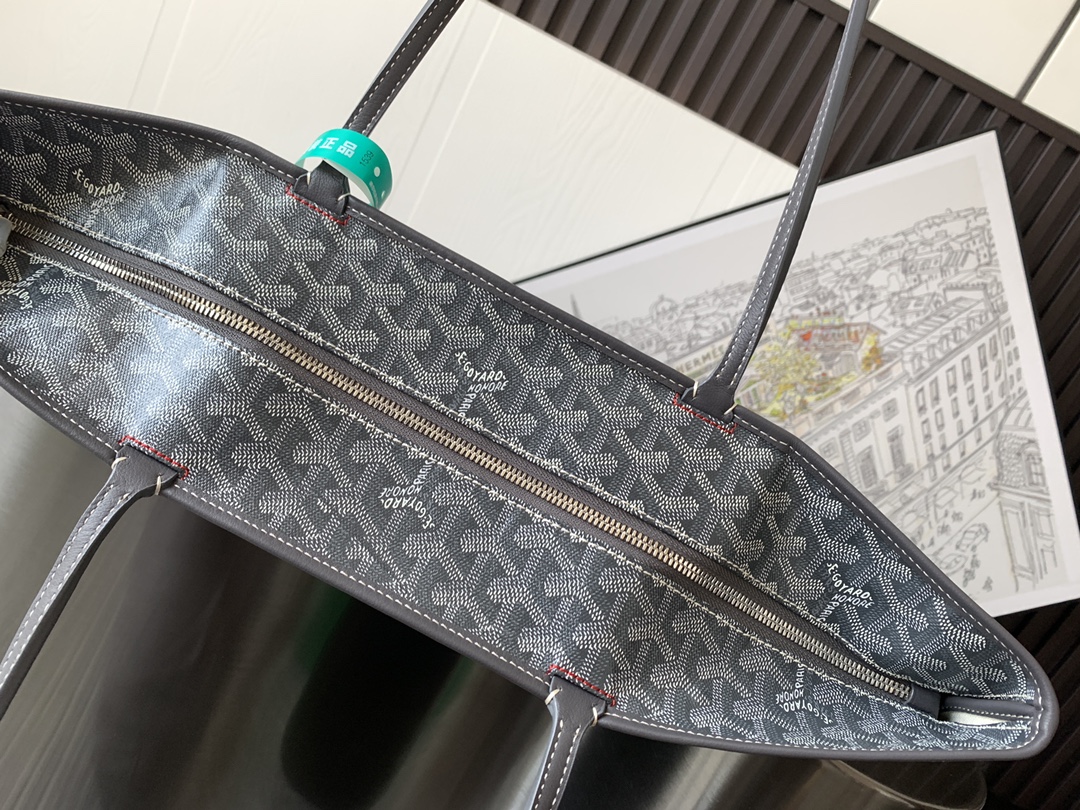 Goyard shoulder bag Grey Leather ref.907902