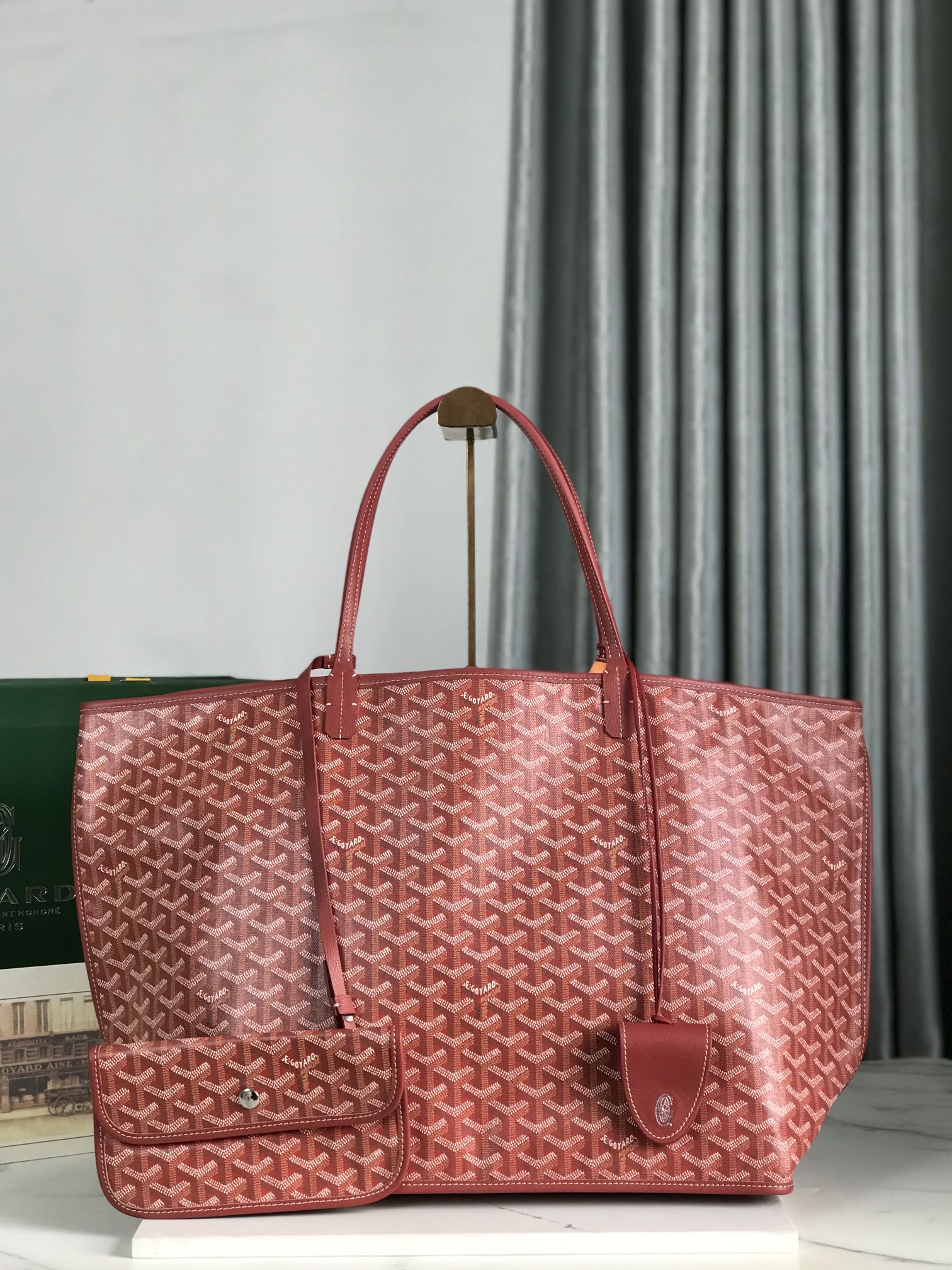 Goyard Pre-Loved Artois GM bag for Women – Red in