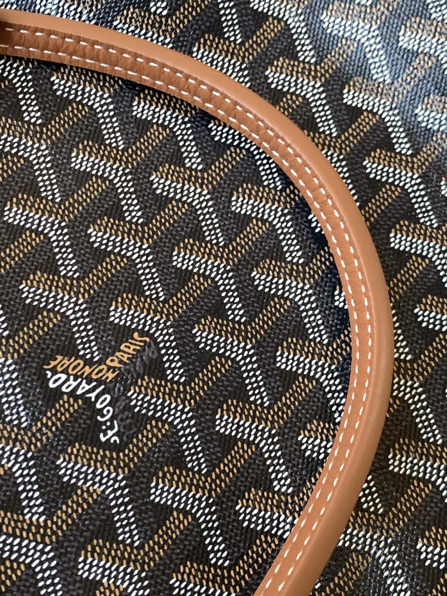 Goyard Artois PM Tote Bag for Women Black Brown N-QL |