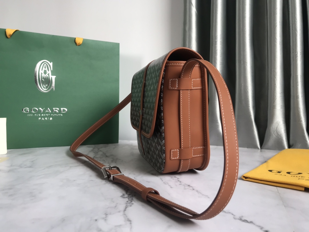 GOYARD Goyardine Belvedere II MM Messenger Bag Black Gold
