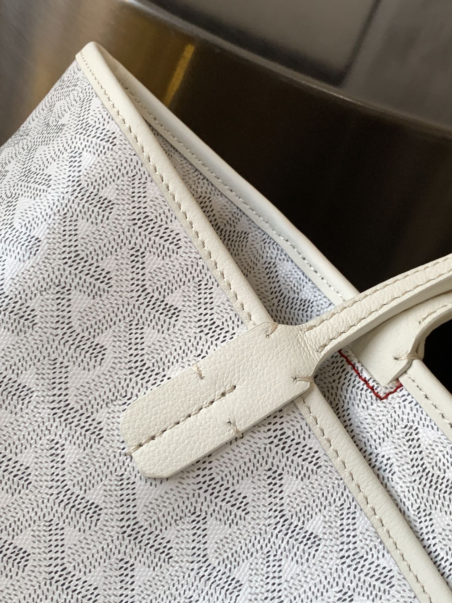 Goyard White Goyardine Coated Canvas and Leather Saint Louis