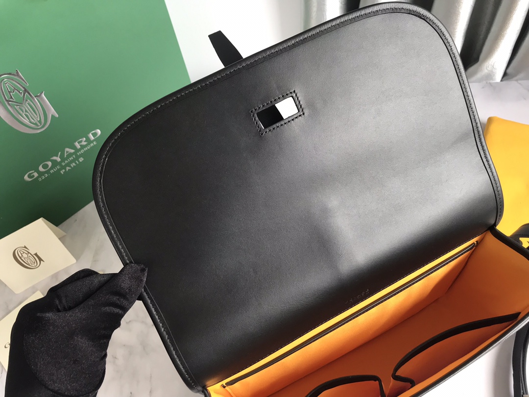 GOYARD Goyardine Belvedere II PM Messenger Bag Black