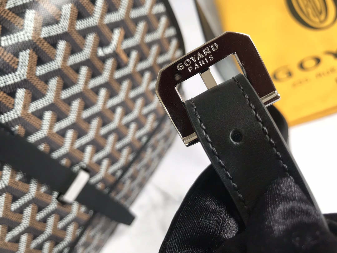 GOYARD Goyardine Belvedere II PM Messenger Bag Black