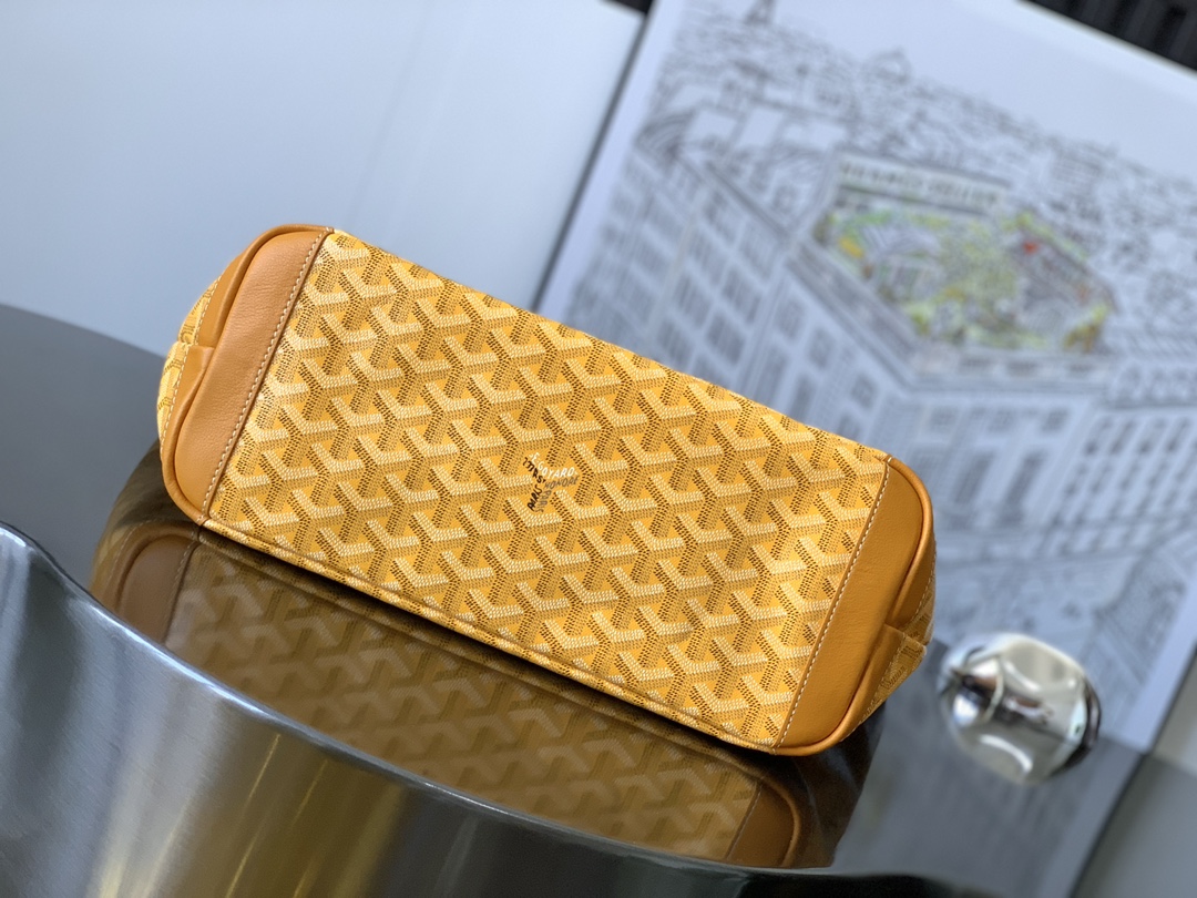 Goyard Yellow Goyardine Coated Canvas and Leather Saint Louis PM Tote Goyard |