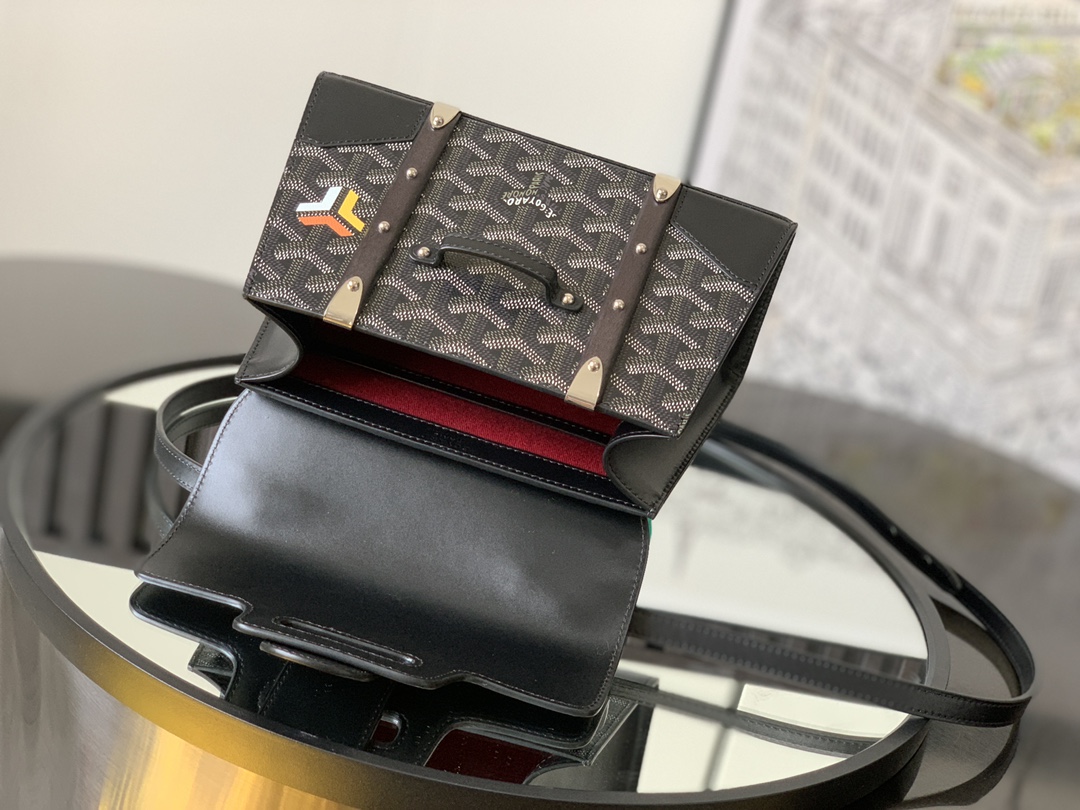 bag Goyard Black Leather Limited Edition Customized Heart Mini Saigon black