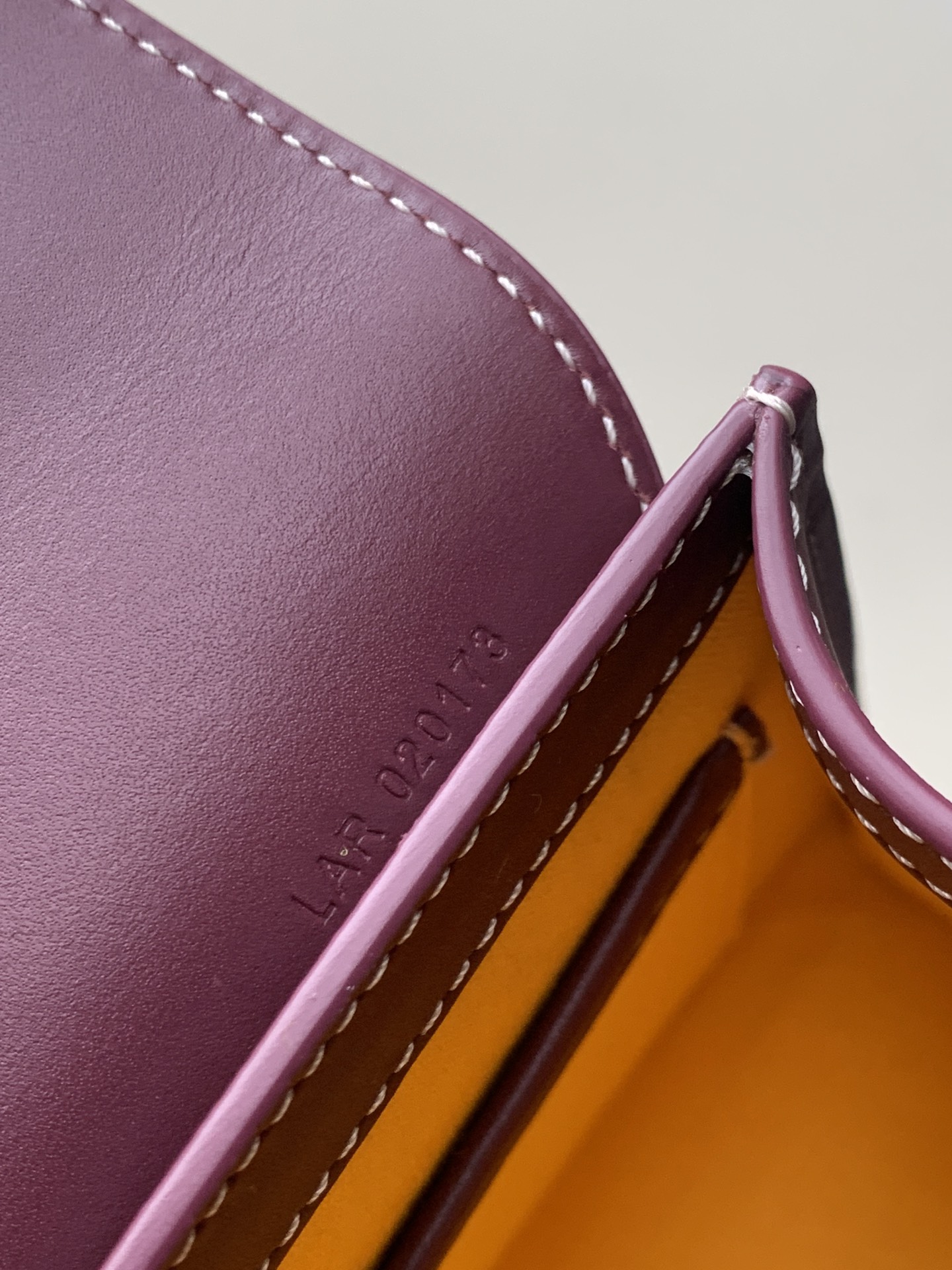 Saïgon leather handbag Goyard Burgundy in Leather - 24793565