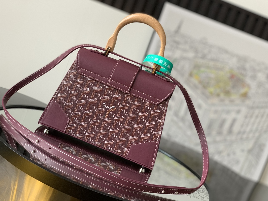 Saïgon leather handbag Goyard Burgundy in Leather - 24793565