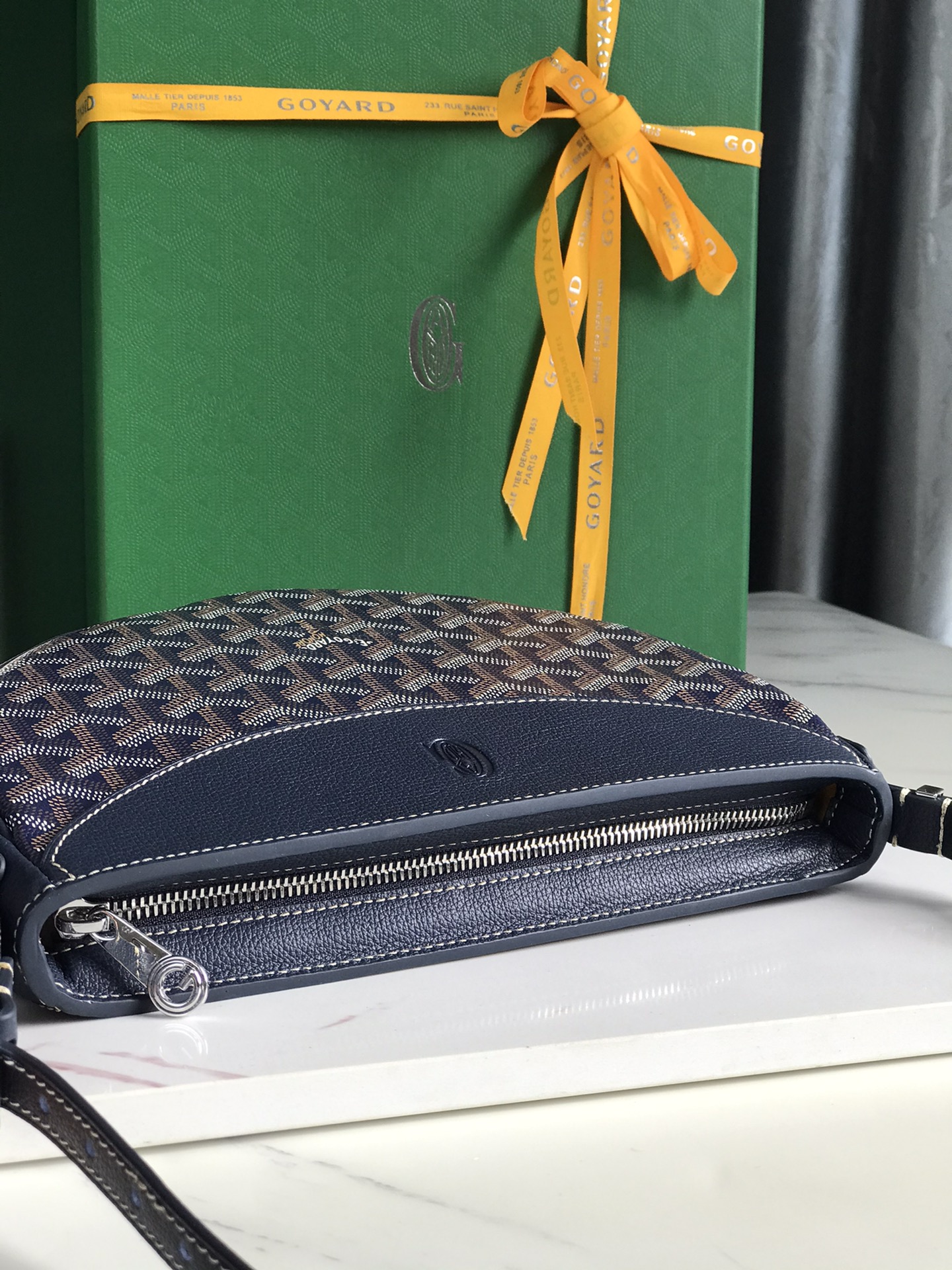 bag  Goyard Hirondelle Bag 'Black'  navy HIRONDPMLTY01CL01P