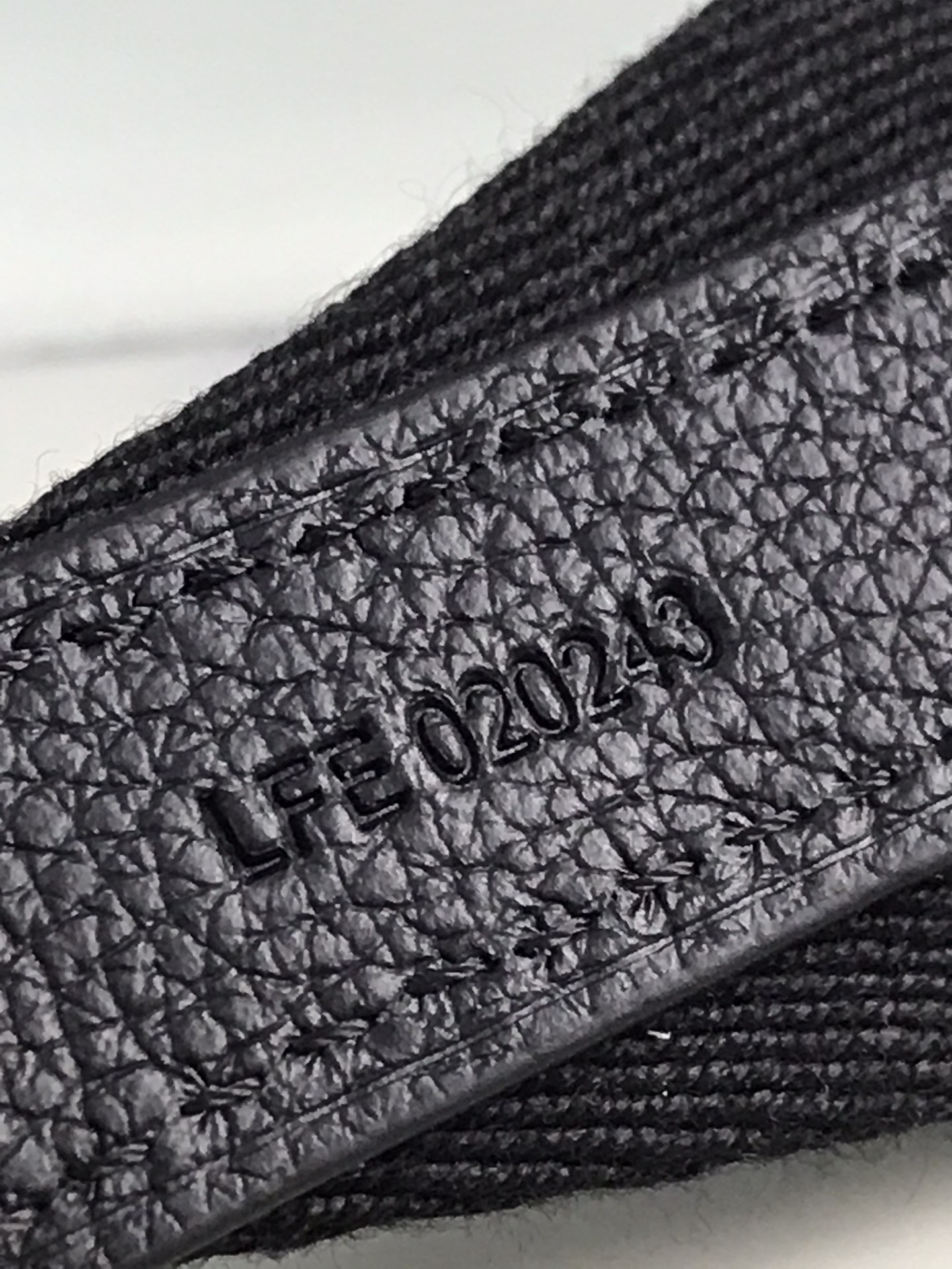 Goyard Barrel 40 Sports Bag Black Hand Duffle Purse Mens