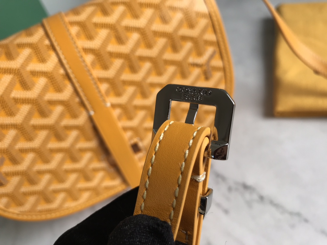 GOYARD Goyardine Belvedere II PM Messenger Bag Yellow