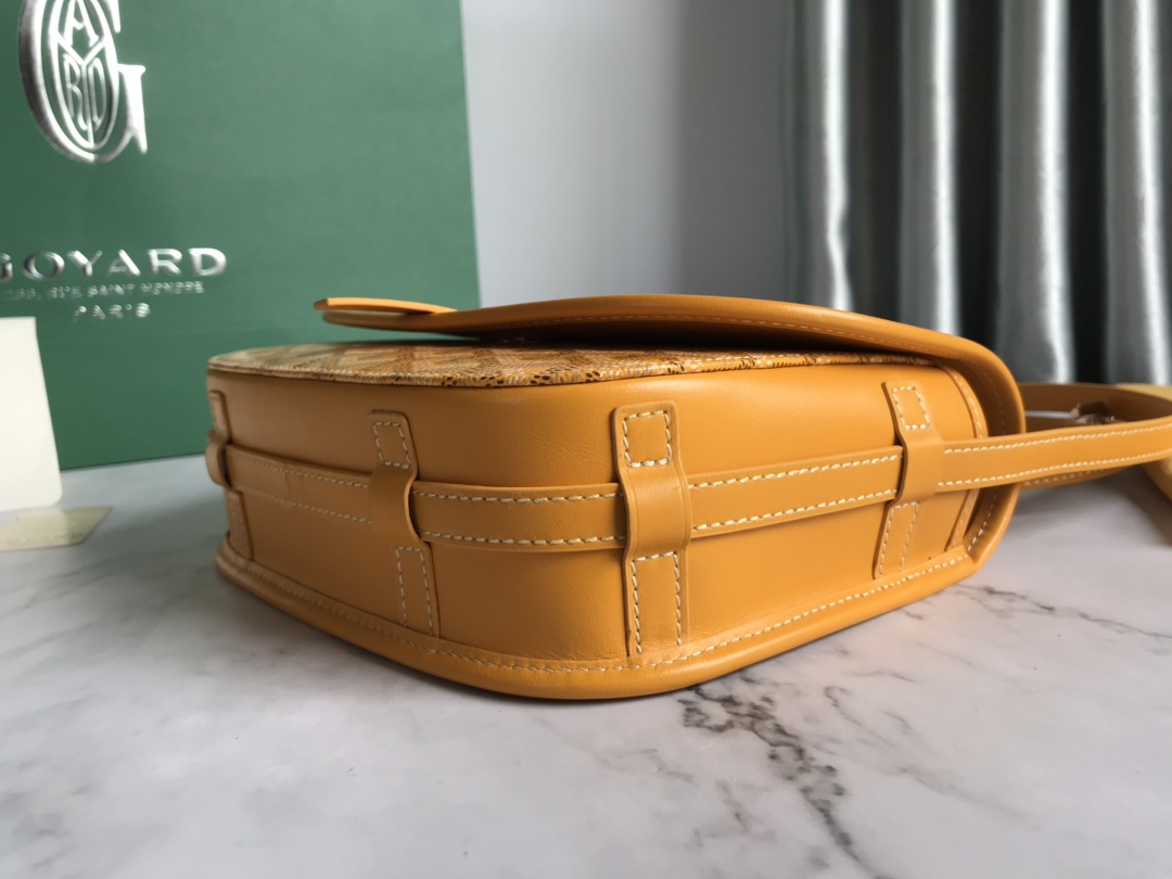 GOYARD Goyardine Belvedere II PM Messenger Bag Yellow