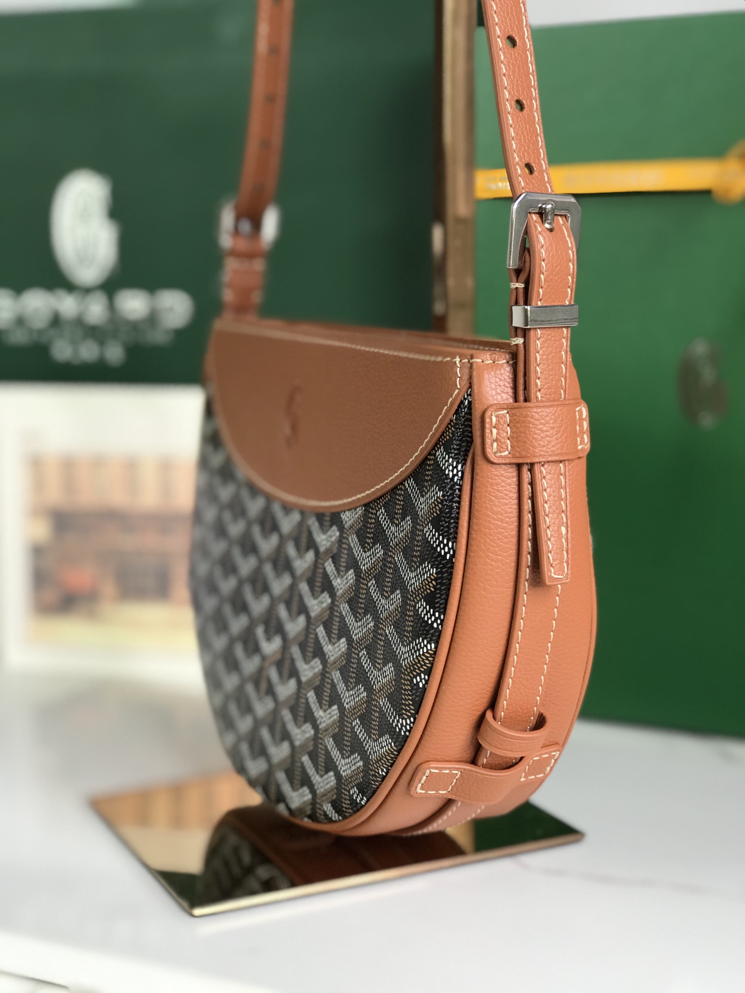 bag  Goyard Hirondelle Bag 'Black Tan' HIRONDPMLTY01CL03P