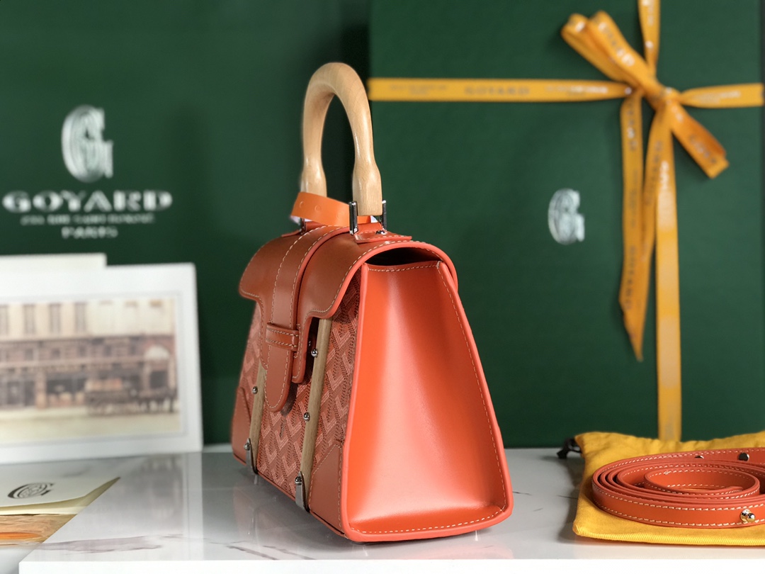 GOYARD Goyardine Structure Mini Saigon Orange 1416103