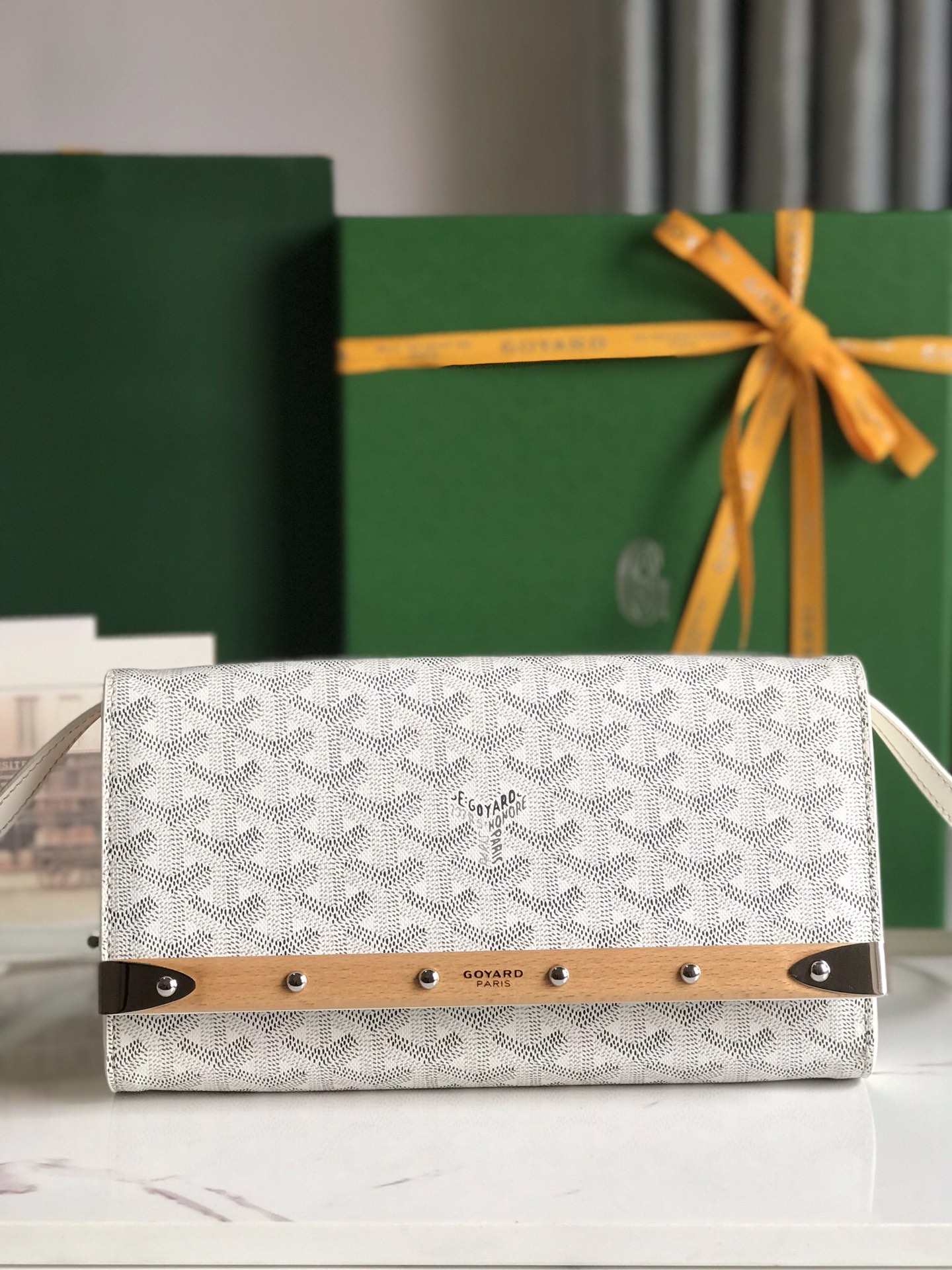 GOYARD Goyardine Monte Carlo Mini Phone Case White 1115347 |
