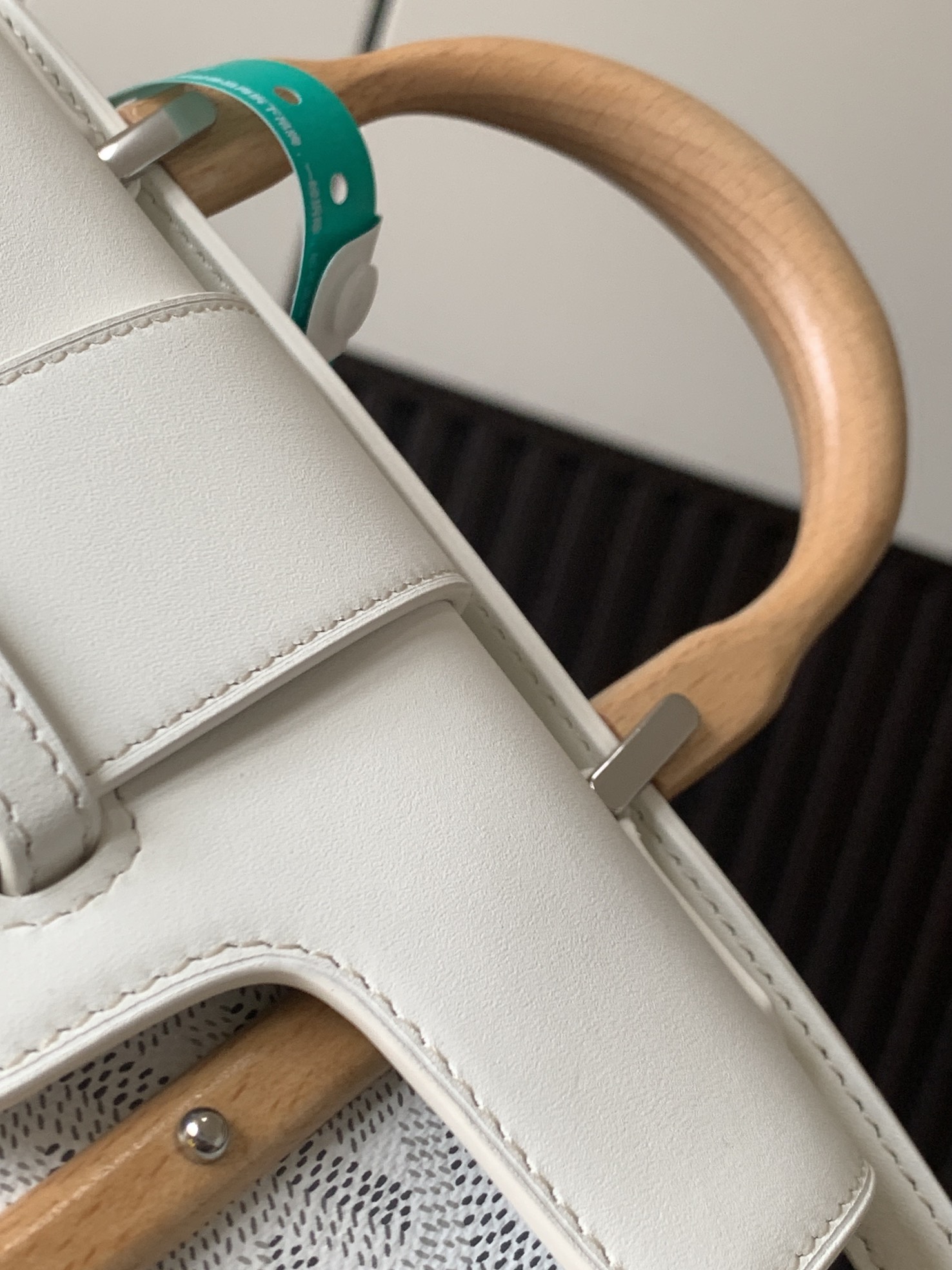 Goyard Structure Saigon PM bag canvas / calfskin white SHW