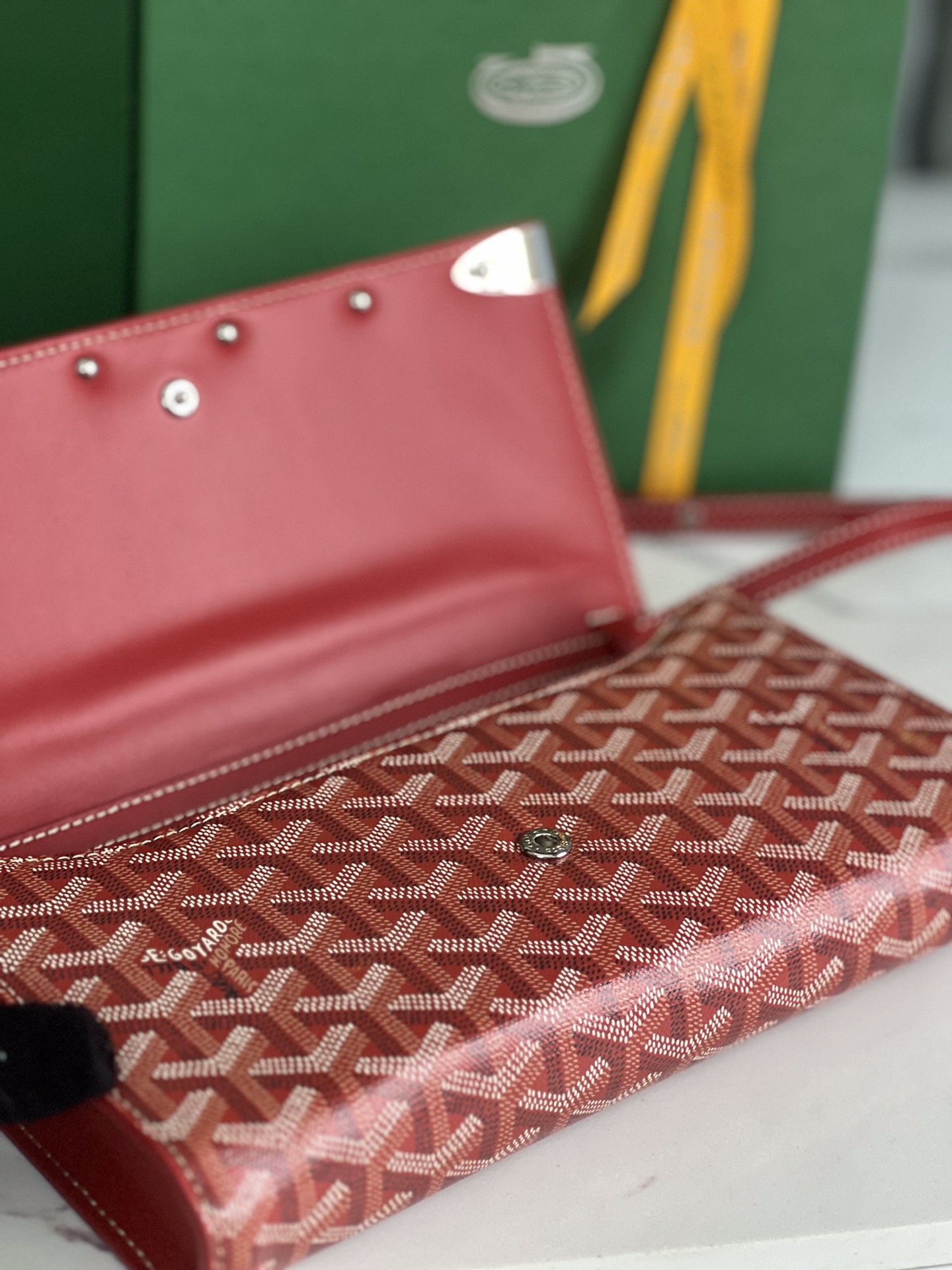 GOYARD Goyardine Monte Carlo Bois Clutch With Strap Red