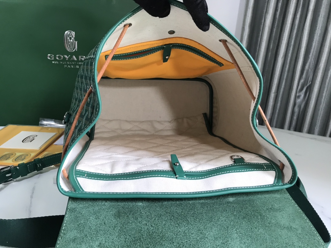 Goyard Alpin Backpack Goyardine Green -