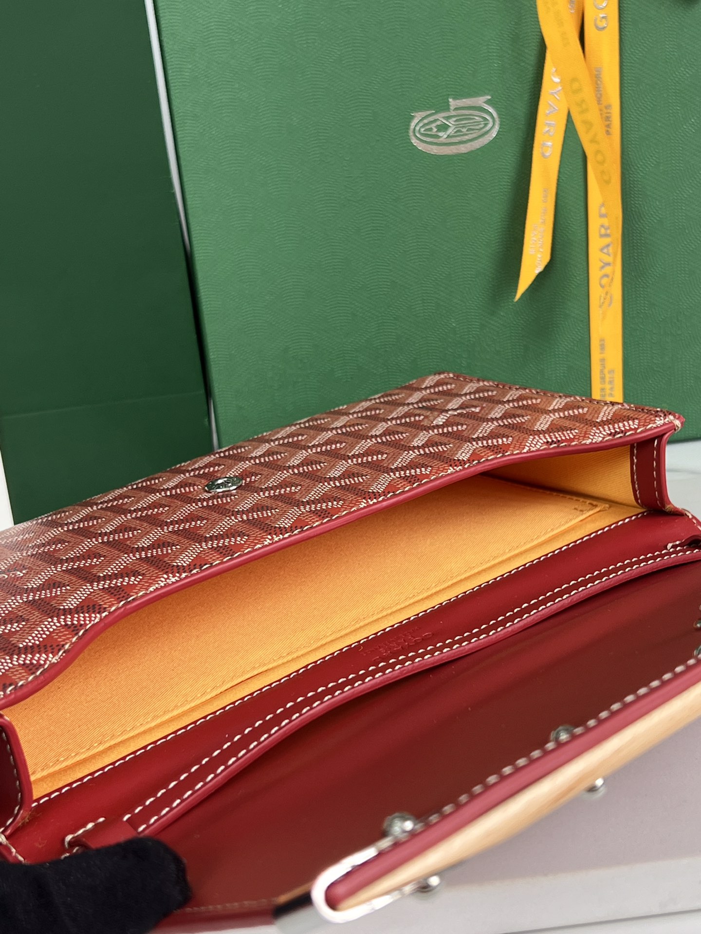 GOYARD Goyardine Monte Carlo Bois Clutch With Strap Red