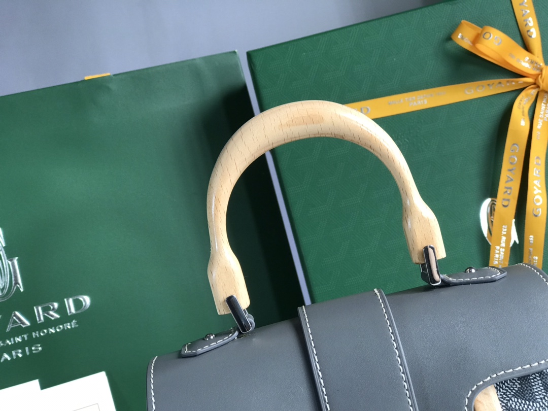 GOYARD Goyardine Structure Mini Saigon Grey 1405126 MATIGNON  00719