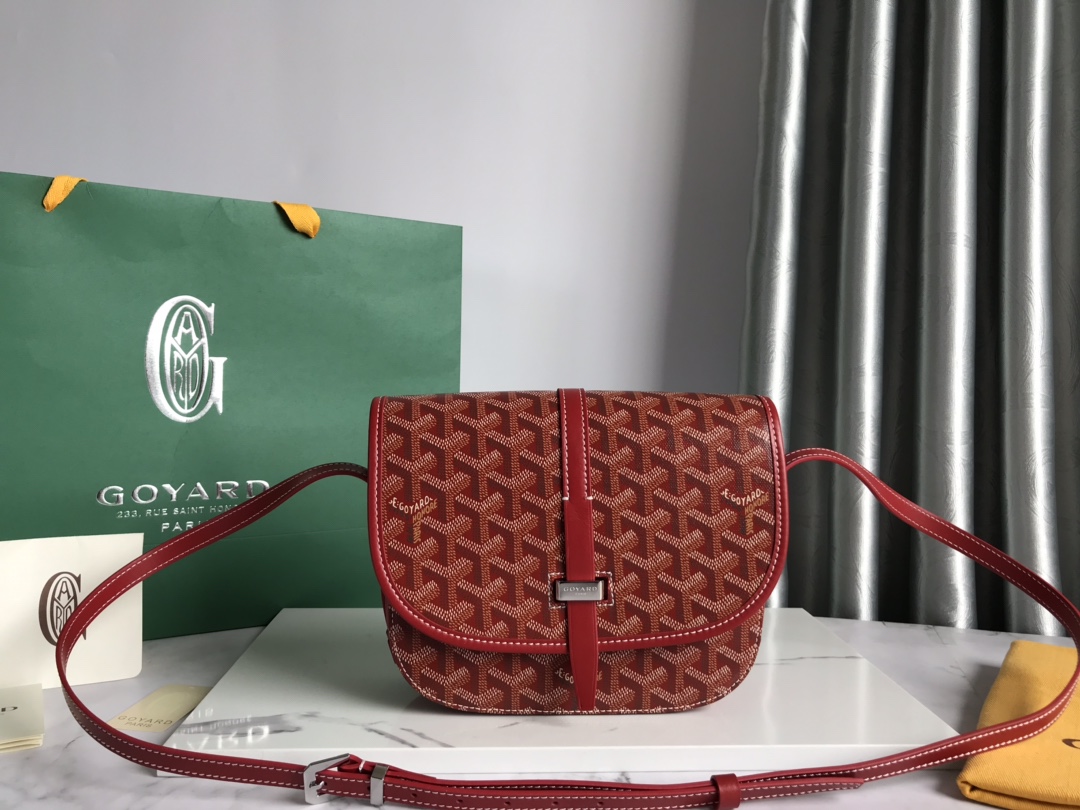 Goyard Belvedere PM Black Bag Women’s Crossbody Bag red