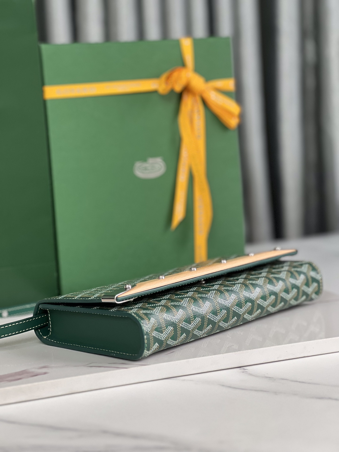GOYARD Goyardine Monte Carlo Bois Clutch Green 1471954 | FASHIONPHILE