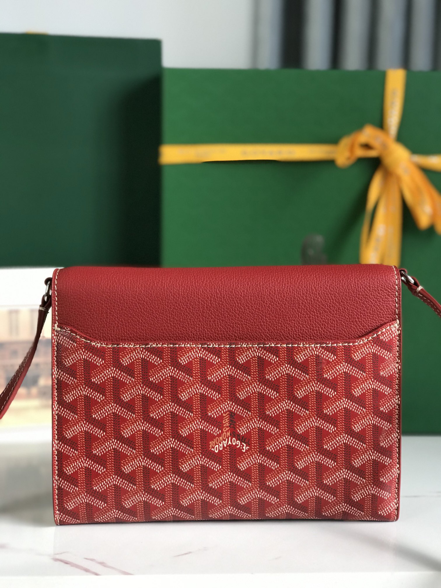 GOYARD Goyardine Calfskin Chypre Wallet Pouch Red