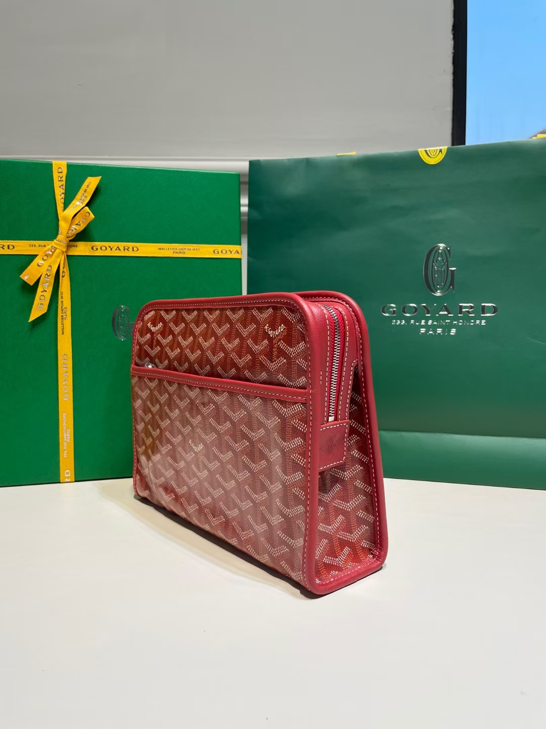 GOYARD Goyardine Jouvence Toiletry Pouch red