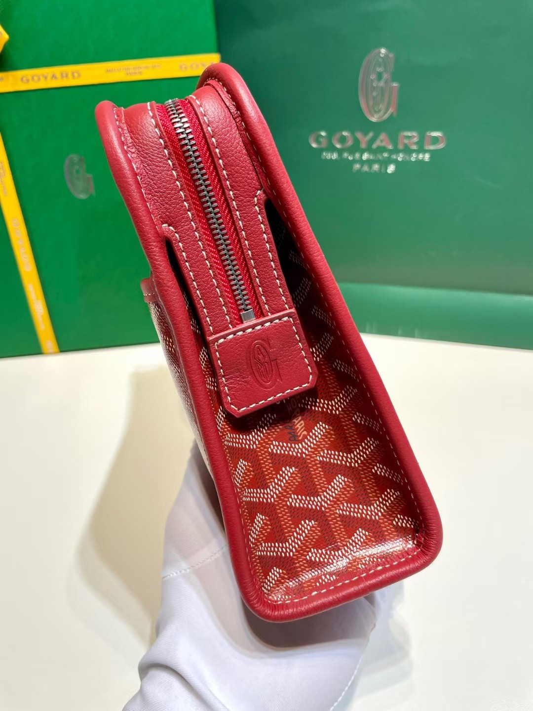 GOYARD Goyardine Jouvence Toiletry Pouch red
