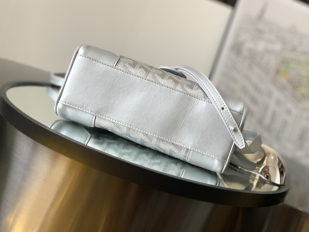 GOYARD Goyardine Mini Saigon Silver | GOYARD