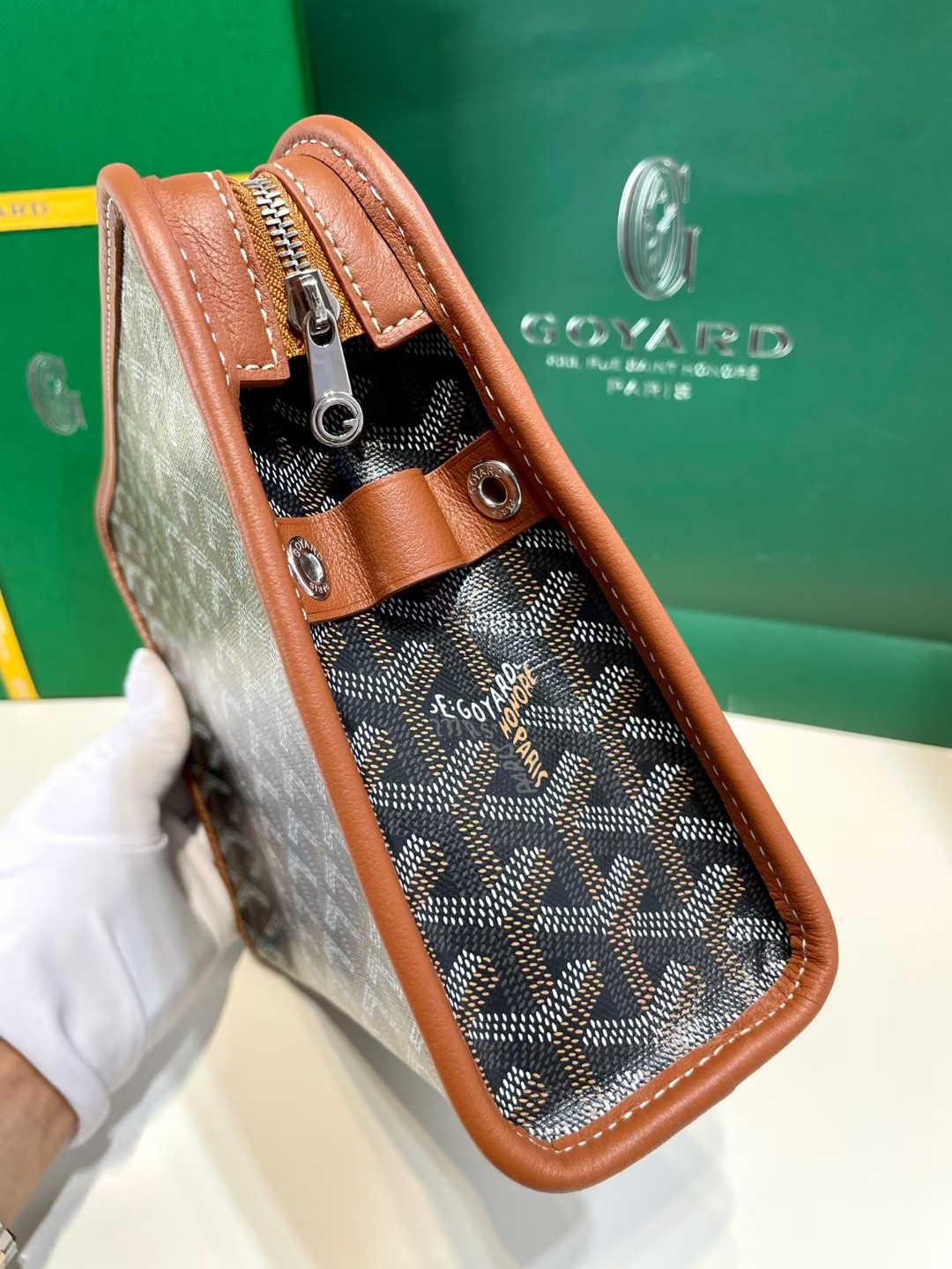 Goyard Jouvence Toiletry Bag Black&Tan