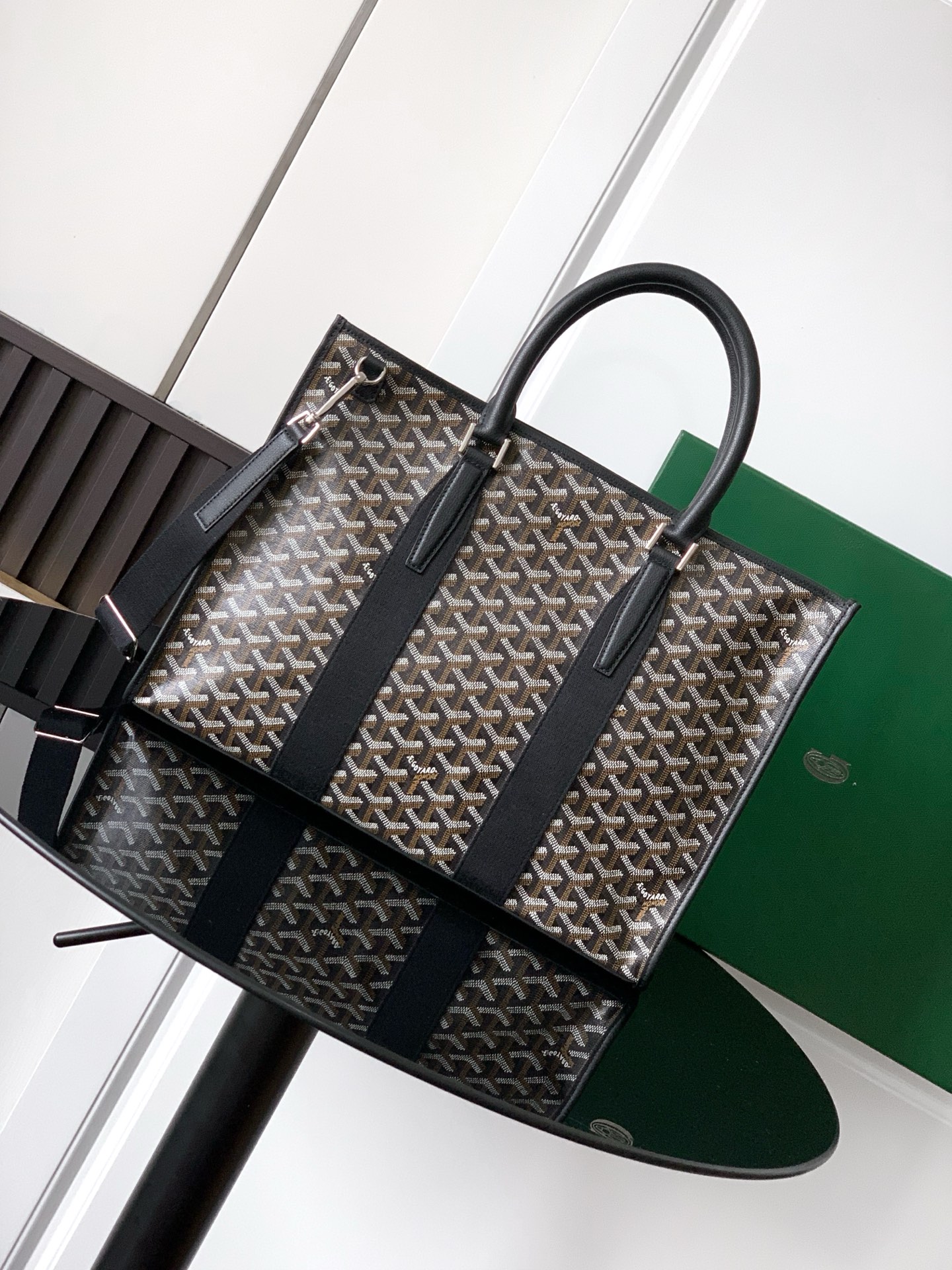 GOYARD Goyardine Calfskin Morvan Document Case black
