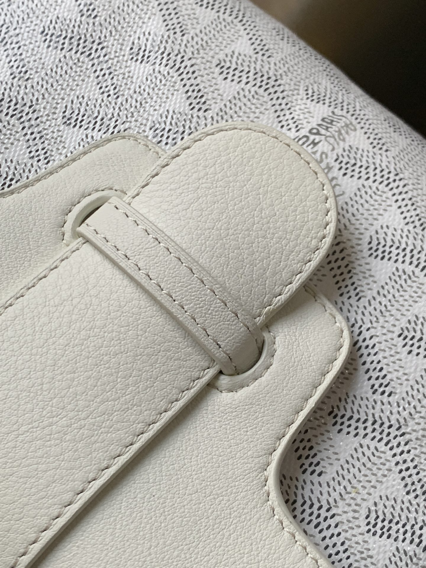 GOYARD Goyardine Mini Saigon White 710722 |