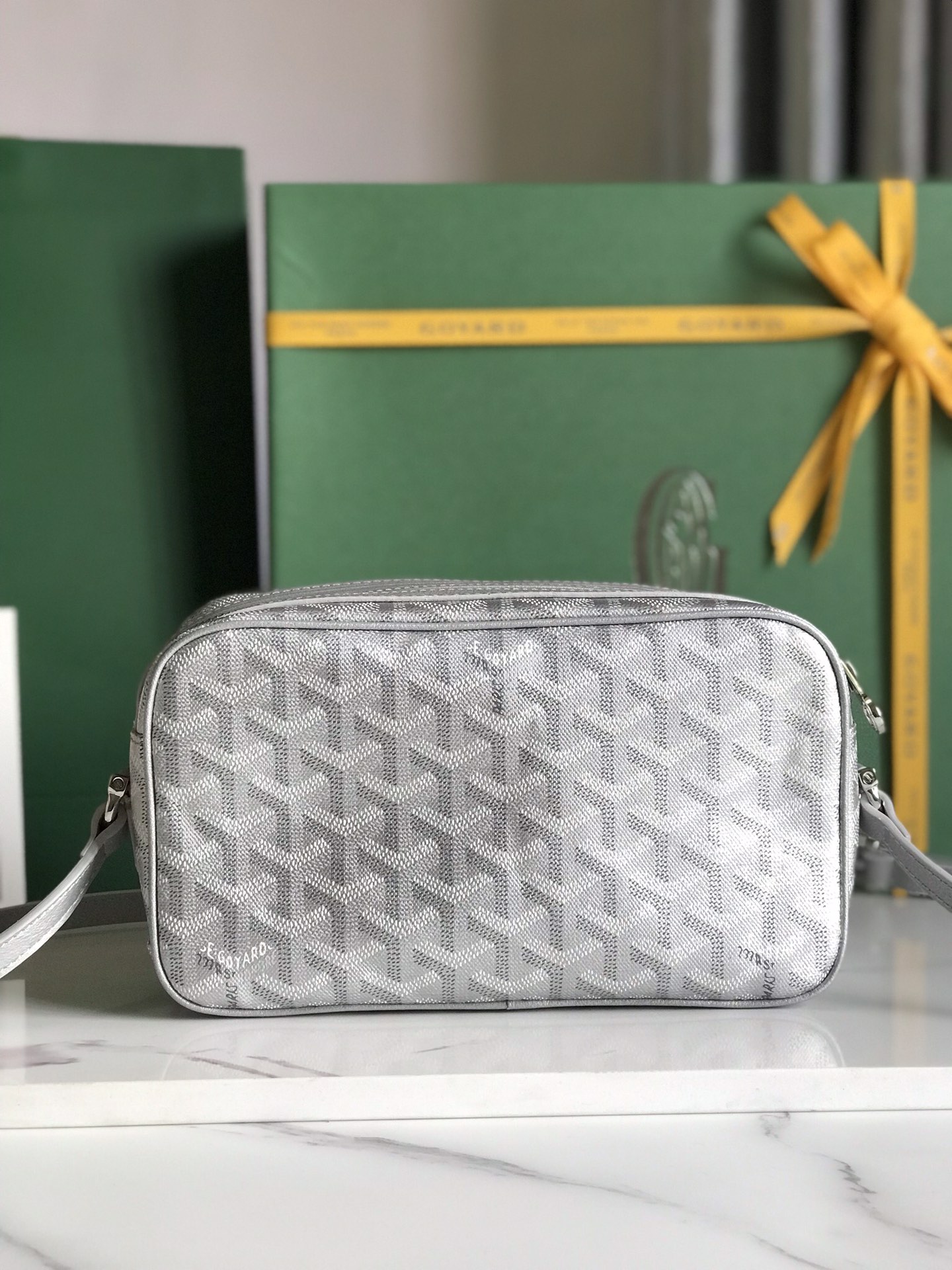 Goyard Cup Vert PM Shoulder Bag gray Leather Cloth