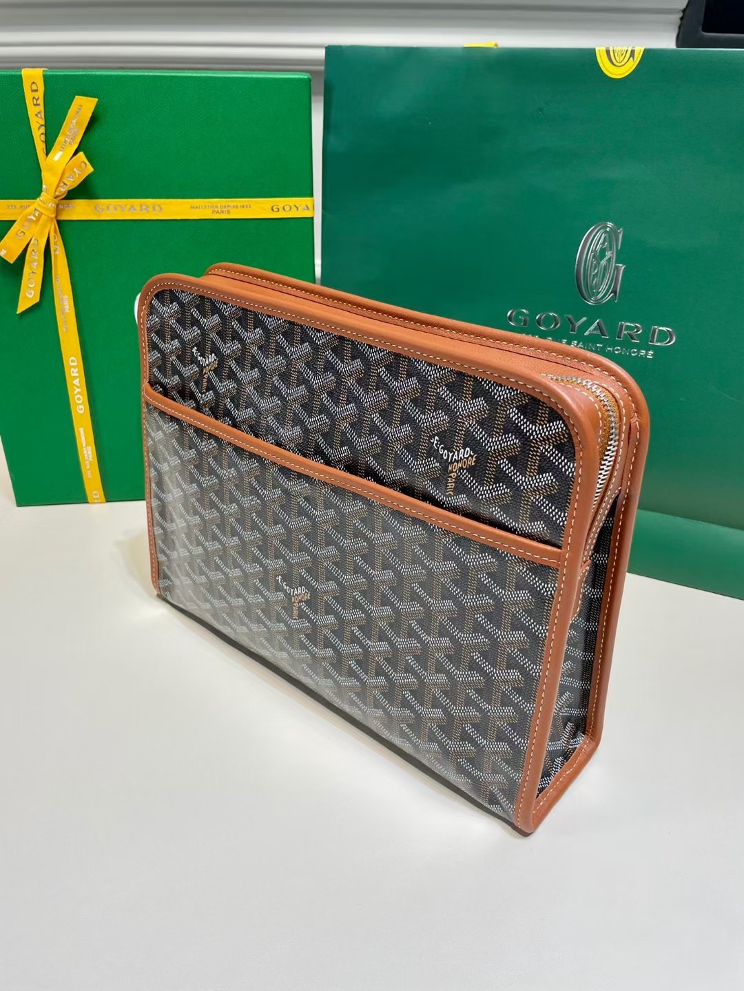 Goyard Jouvence MM Washbag Brown Clutch