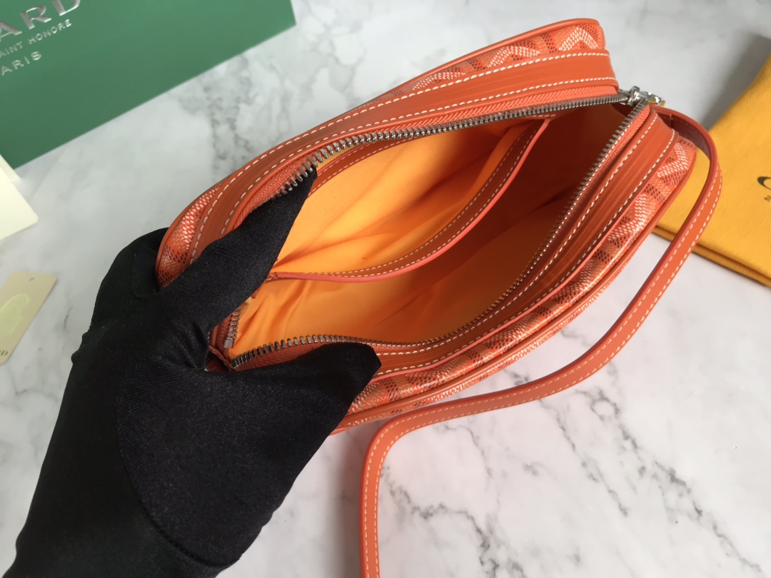 GOYARD Cap Vert Coated Canvas Messenger Bag Orange MATIGNON  00859