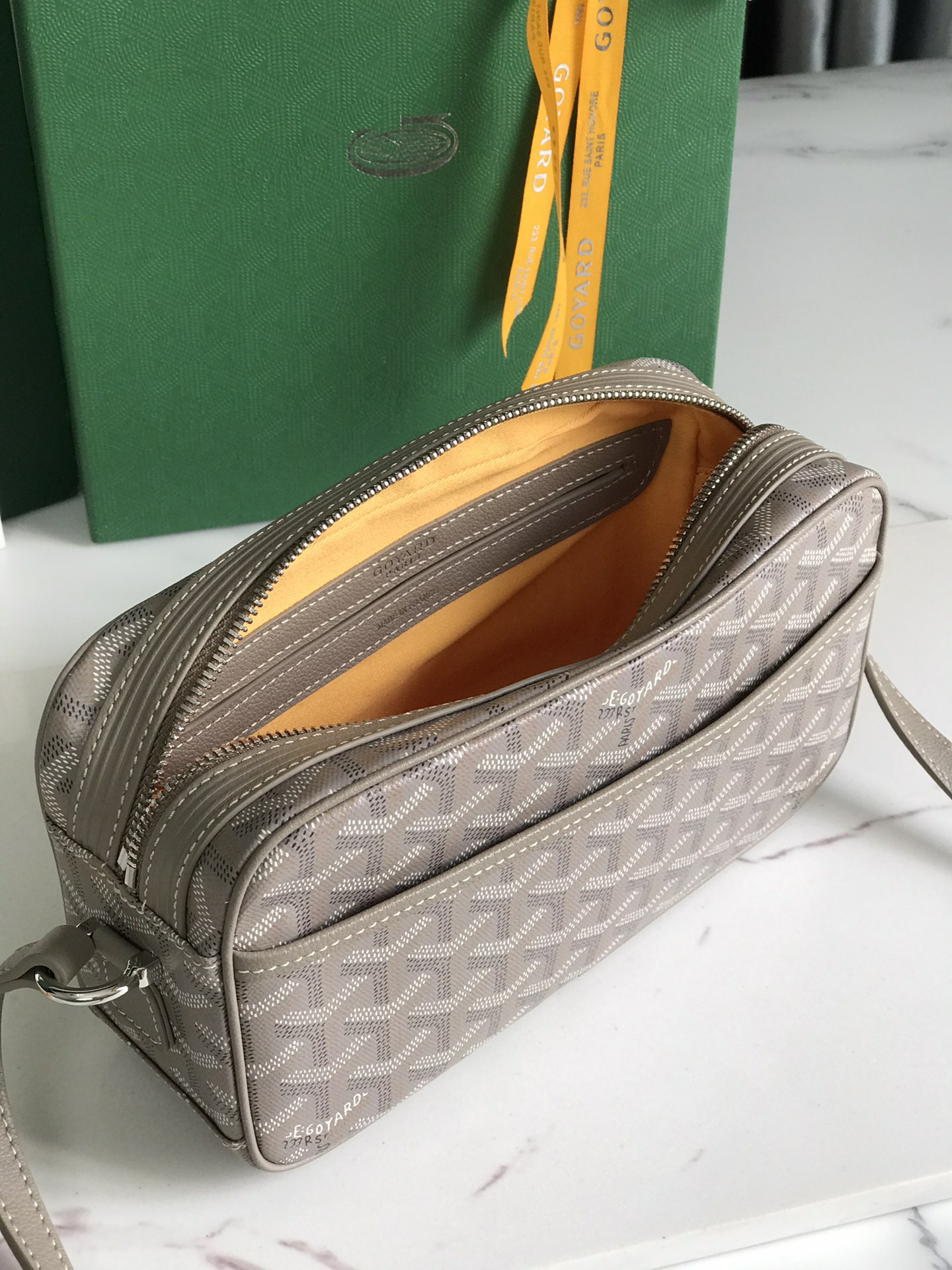 Goyard Cup Vert PM Shoulder Bag brown Leather Cloth