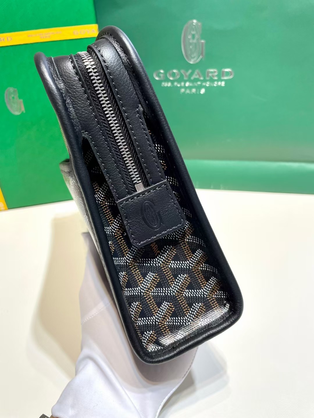 Goyard Jouvence Toiletry Pouch Goyardine GM Black in Coated