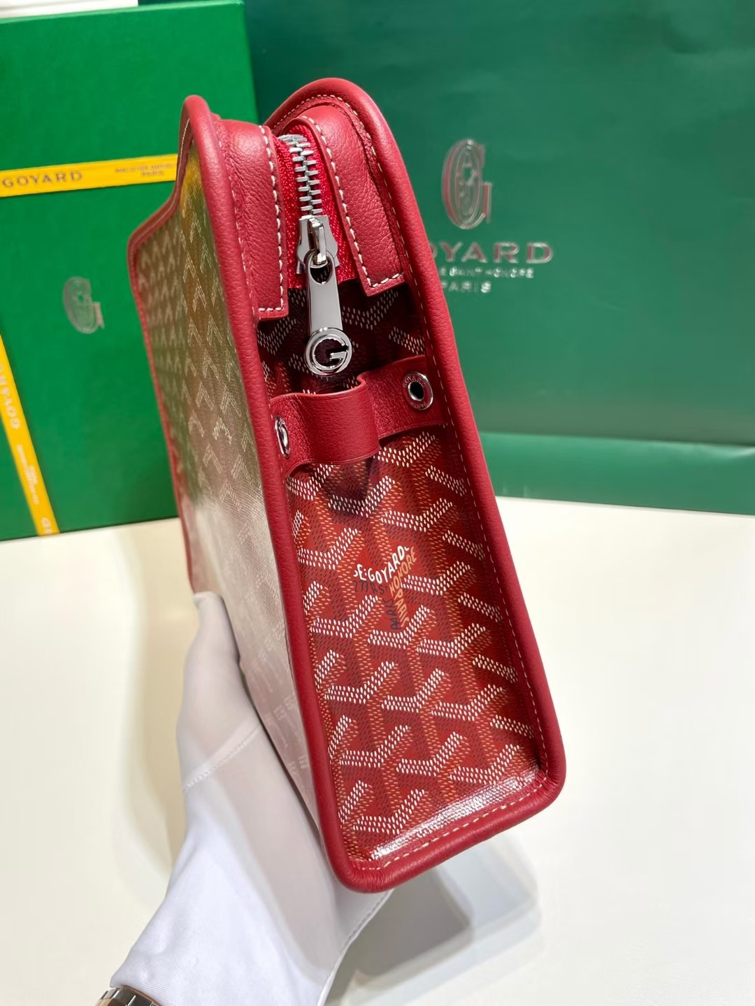 Goyard Jouvence Toiletry Holding Bag - red Goyard Jouvence GM Toi