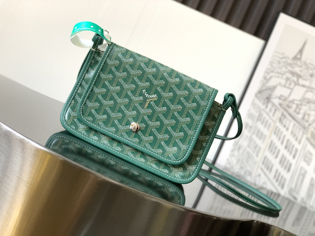 GOYARD Goyardine Plumet Wallet Clutch Green 1051581