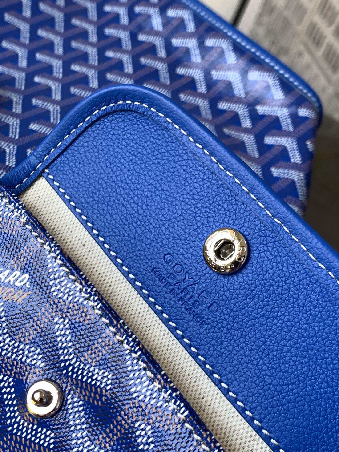 Goyard Black Anjou Mini Bag Blue Women's Handbag