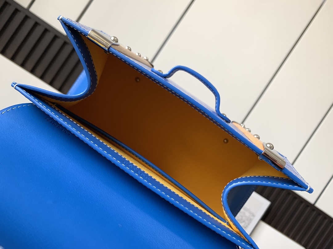 Goyard Blue Goyardine Saigon PM Cloth Cloth ref.1979482